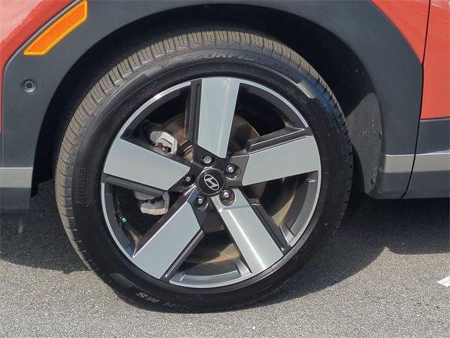 used 2024 Hyundai Santa Fe car, priced at $35,759