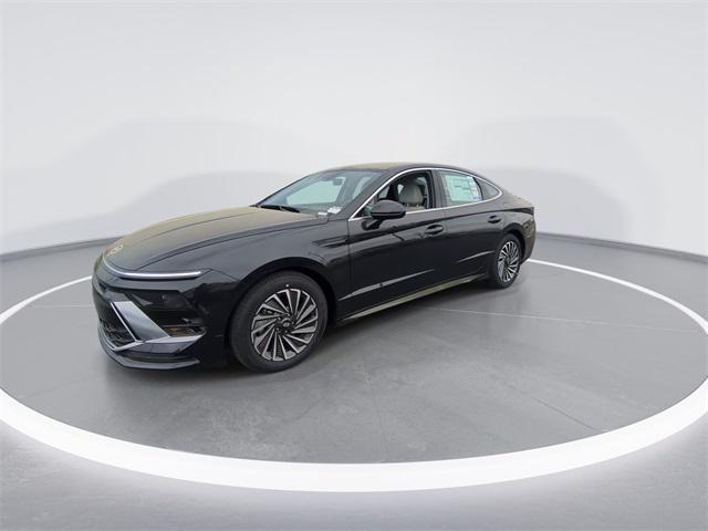new 2025 Hyundai Sonata Hybrid car, priced at $31,409