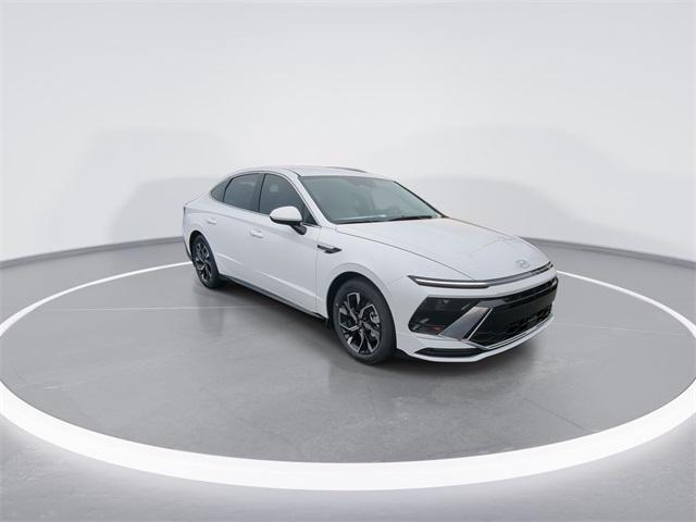 new 2025 Hyundai Sonata car, priced at $29,747