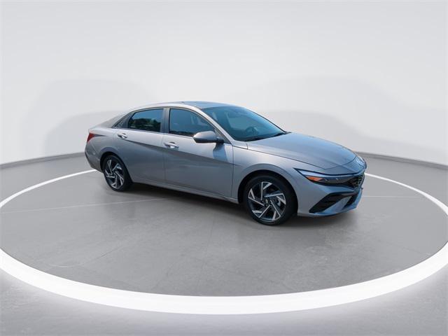 new 2025 Hyundai Elantra car, priced at $30,002