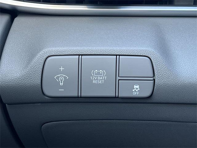 new 2026 Hyundai ELANTRA HEV car, priced at $25,968