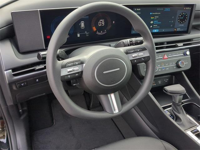 new 2025 Hyundai Tucson car, priced at $29,215