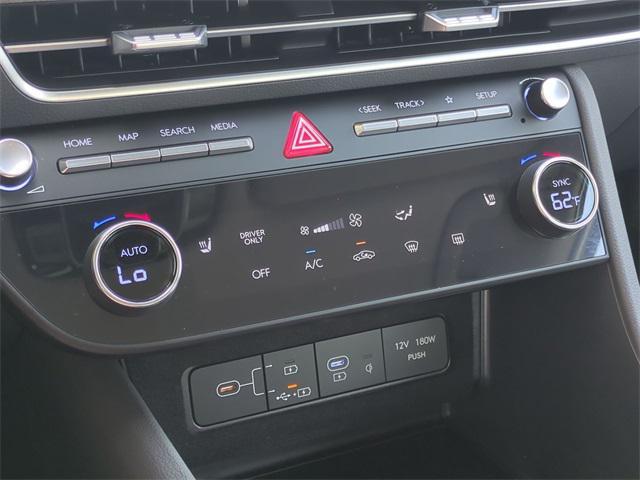 new 2025 Hyundai Sonata Hybrid car, priced at $31,216