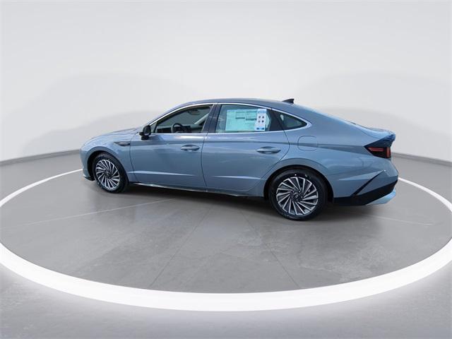 new 2025 Hyundai Sonata Hybrid car, priced at $31,216