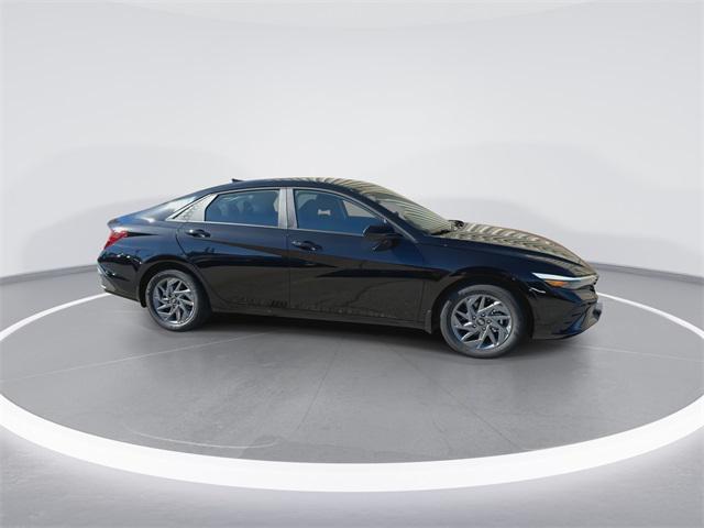new 2026 Hyundai ELANTRA HEV car, priced at $25,968