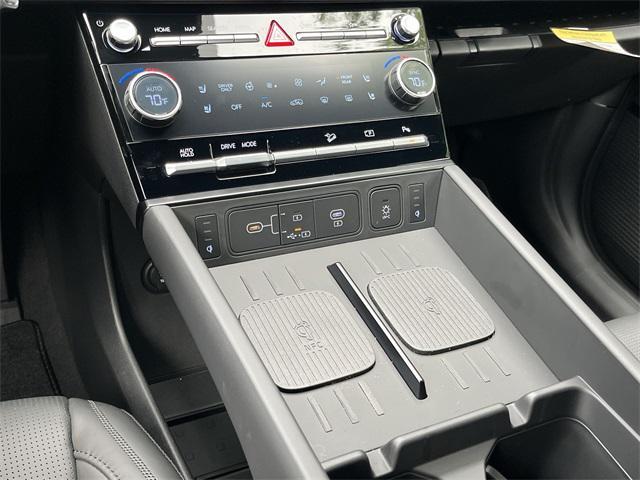 new 2025 Hyundai SANTA FE HEV car, priced at $47,571