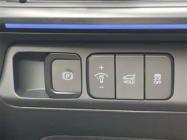 new 2025 Hyundai SANTA FE HEV car, priced at $47,571