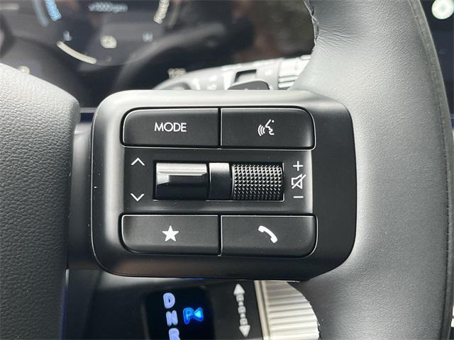 new 2025 Hyundai SANTA FE HEV car, priced at $47,571