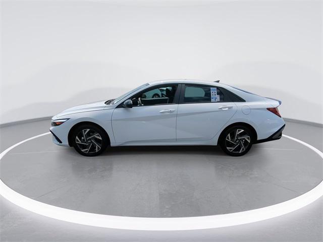 new 2025 Hyundai Elantra car, priced at $29,705