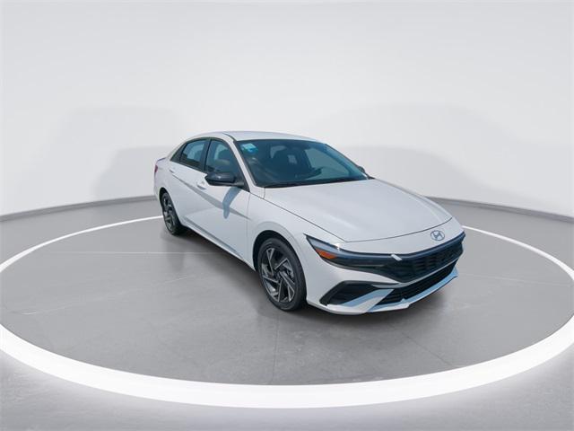 new 2025 Hyundai Elantra car, priced at $28,041