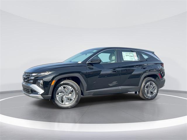 new 2026 Hyundai TUCSON Hybrid car, priced at $33,022