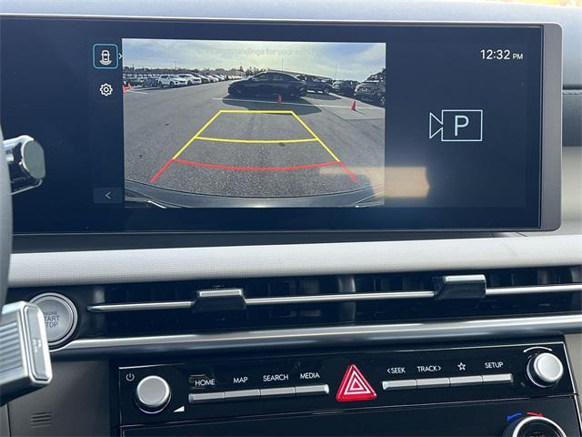 new 2026 Hyundai TUCSON Hybrid car, priced at $33,022