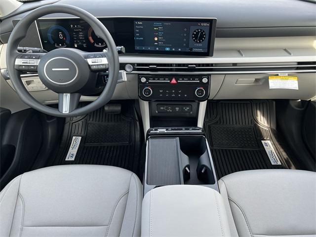 new 2026 Hyundai TUCSON Hybrid car, priced at $33,022