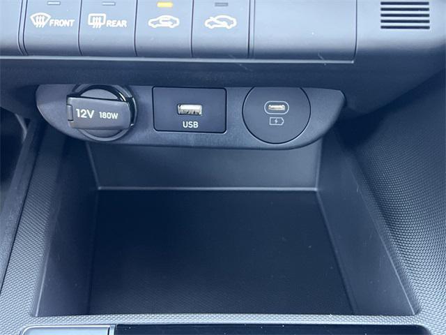 new 2025 Hyundai ELANTRA HEV car, priced at $25,500