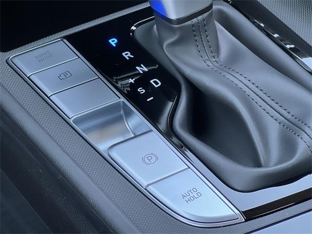 new 2025 Hyundai ELANTRA HEV car, priced at $25,500