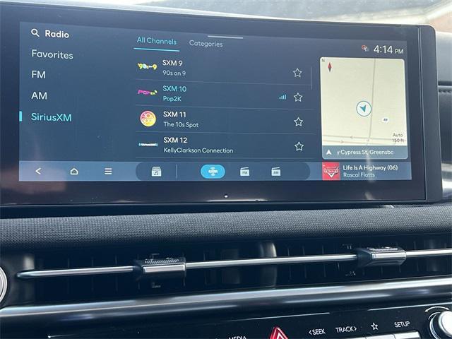 new 2026 Hyundai TUCSON Hybrid car, priced at $42,285