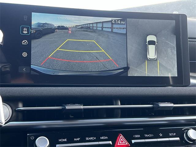 new 2026 Hyundai TUCSON Hybrid car, priced at $42,285