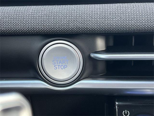 new 2026 Hyundai TUCSON Hybrid car, priced at $42,285