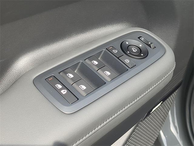 new 2025 Hyundai SANTA FE HEV car, priced at $47,742