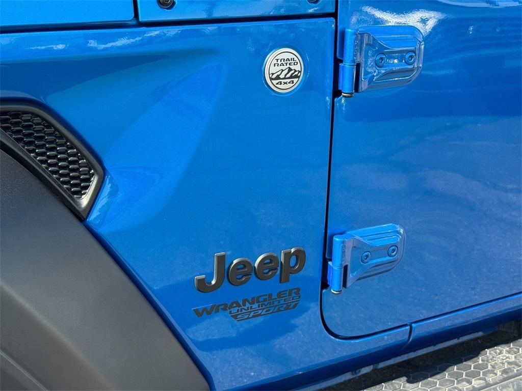used 2021 Jeep Wrangler Unlimited car, priced at $31,649