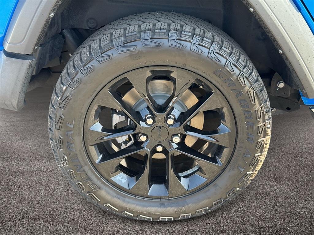 used 2021 Jeep Wrangler Unlimited car, priced at $31,649