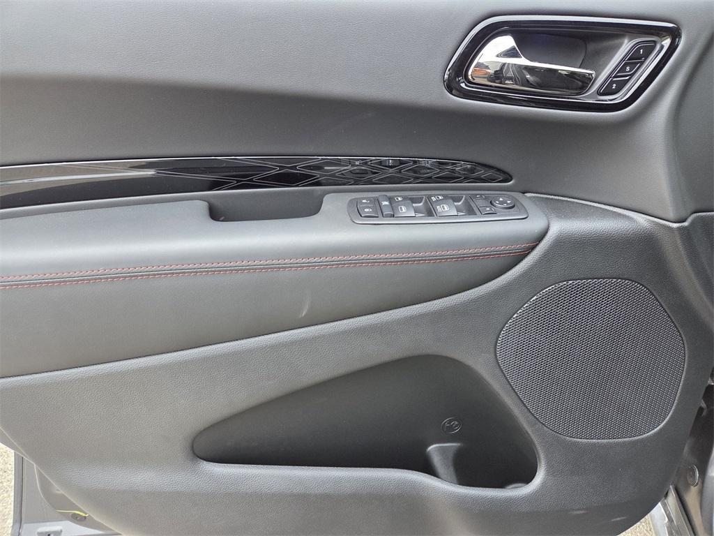 new 2025 Dodge Durango car, priced at $40,830