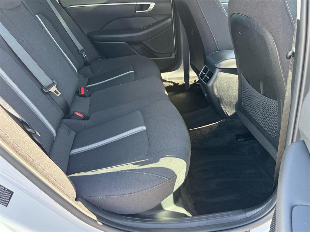 used 2022 Hyundai Sonata Hybrid car, priced at $19,990