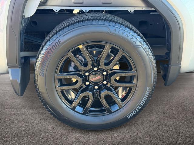used 2024 GMC Sierra 1500 car, priced at $44,990