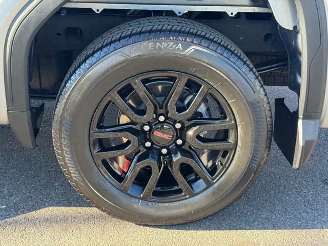 used 2024 GMC Sierra 1500 car, priced at $44,990