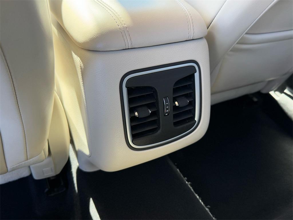 used 2015 Chrysler 200 car, priced at $14,790