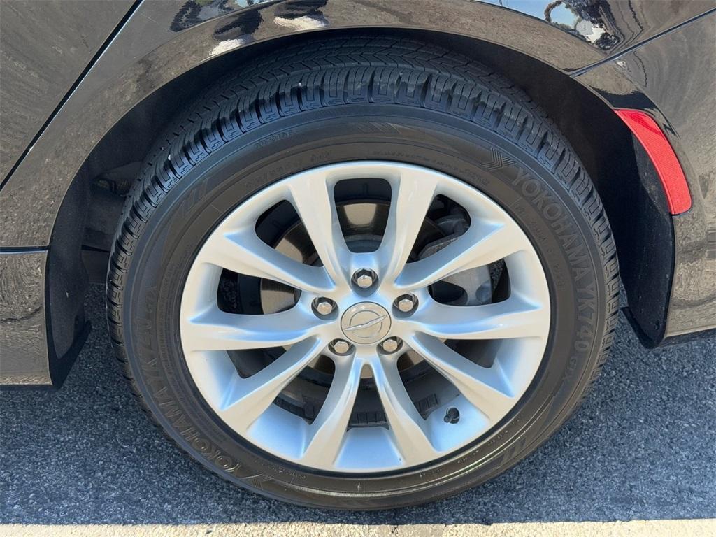 used 2015 Chrysler 200 car, priced at $14,790