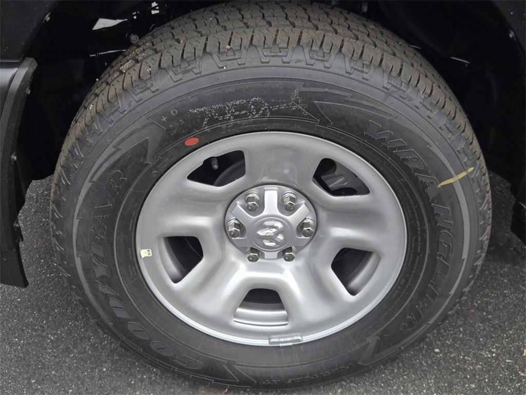 new 2025 Ram 1500 car, priced at $41,090