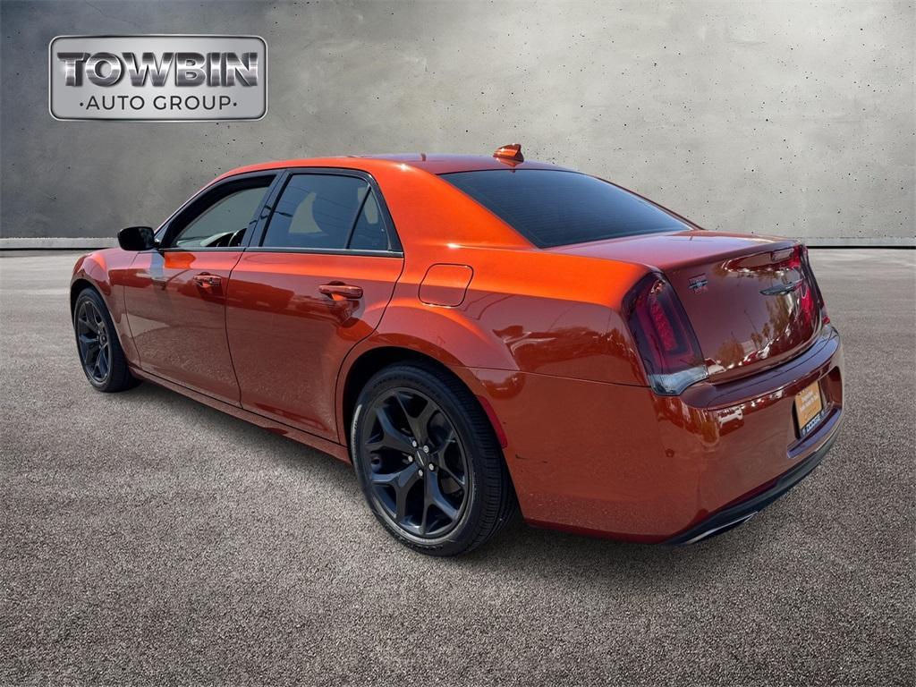 used 2021 Chrysler 300 car, priced at $21,562