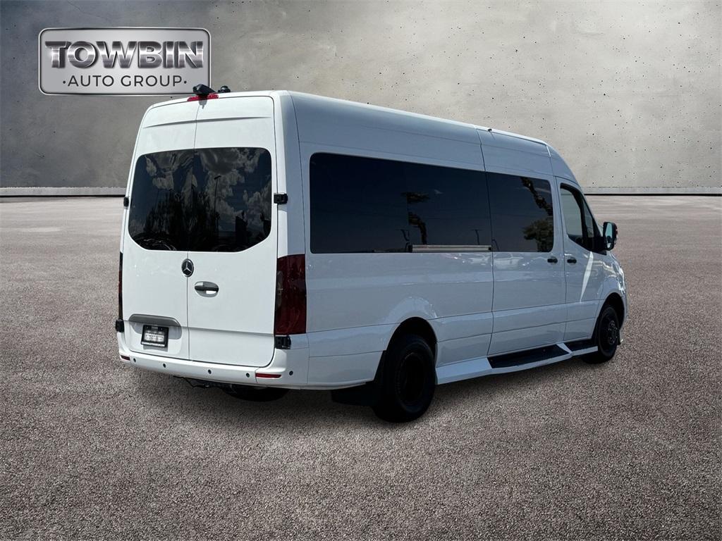 used 2019 Mercedes-Benz Sprinter 4500 car, priced at $92,999