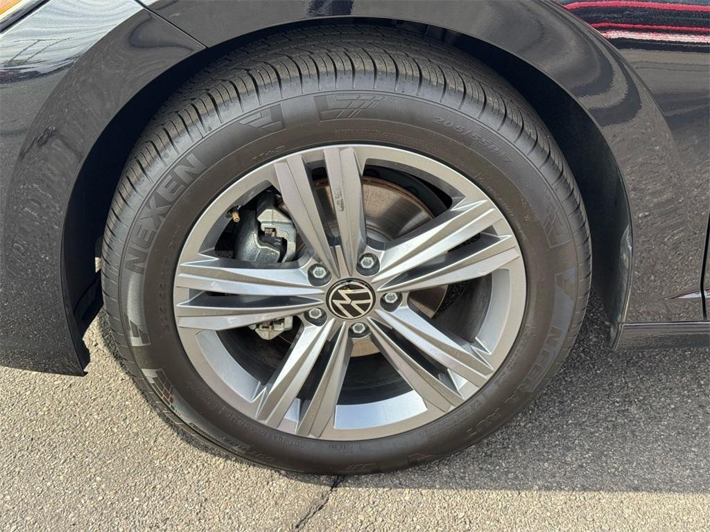 used 2024 Volkswagen Jetta car, priced at $20,990