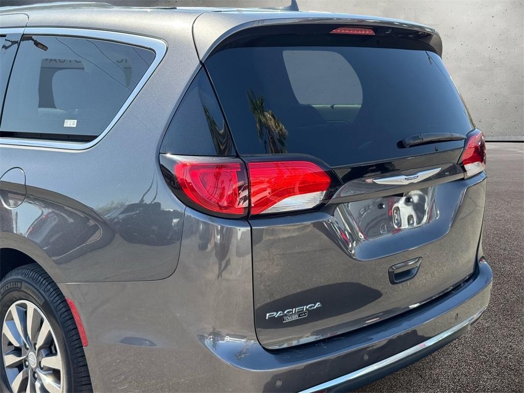 used 2020 Chrysler Pacifica car, priced at $21,980