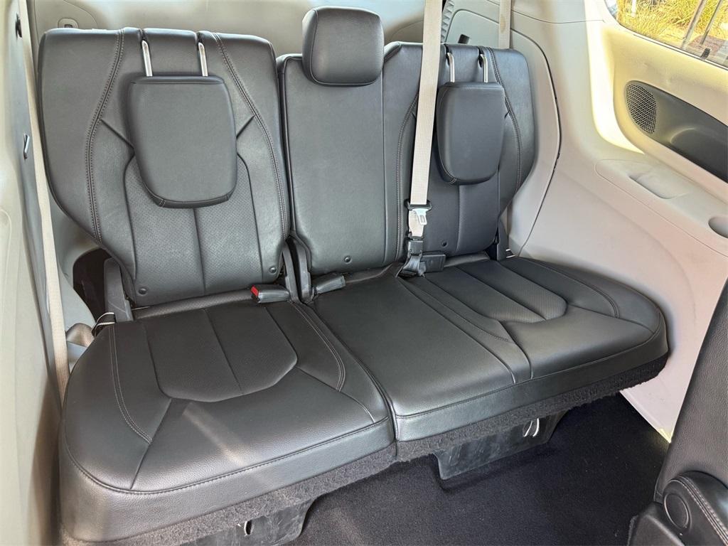 used 2020 Chrysler Pacifica car, priced at $21,980