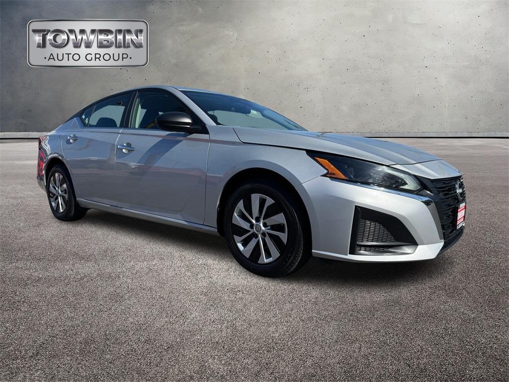 used 2024 Nissan Altima car, priced at $18,880