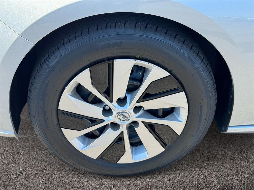 used 2024 Nissan Altima car, priced at $18,880