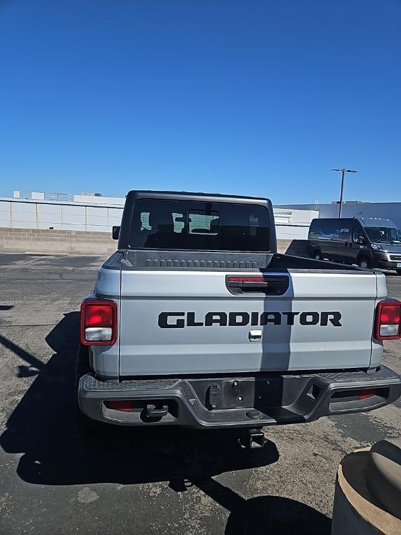 used 2022 Jeep Gladiator car, priced at $40,999