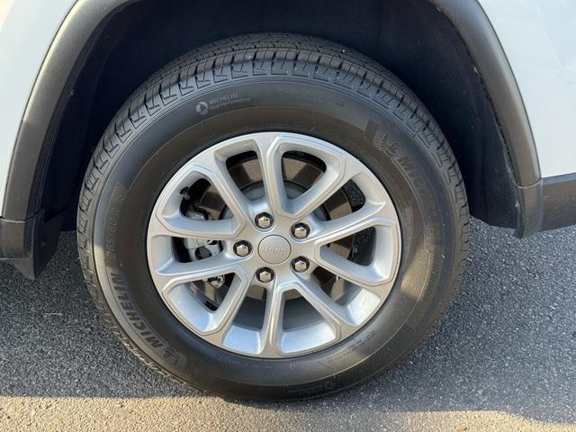 used 2021 Jeep Grand Cherokee car, priced at $25,850