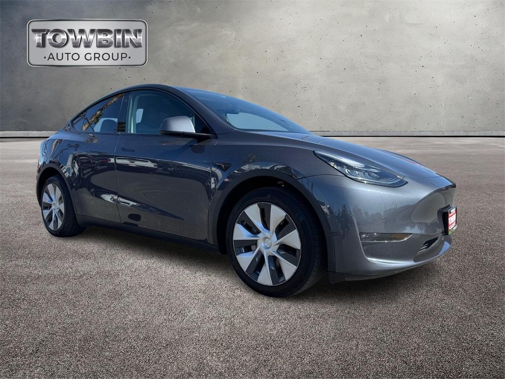 used 2022 Tesla Model Y car, priced at $32,500