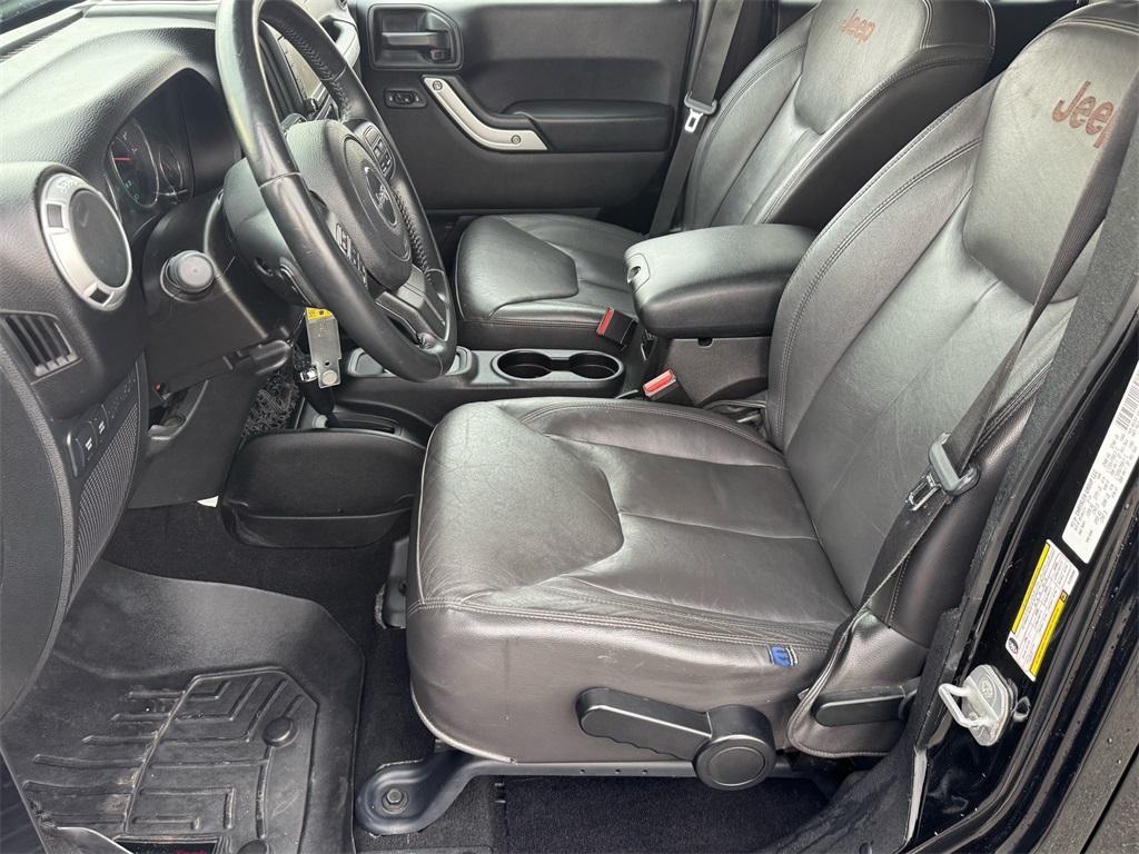 used 2014 Jeep Wrangler Unlimited car, priced at $20,500