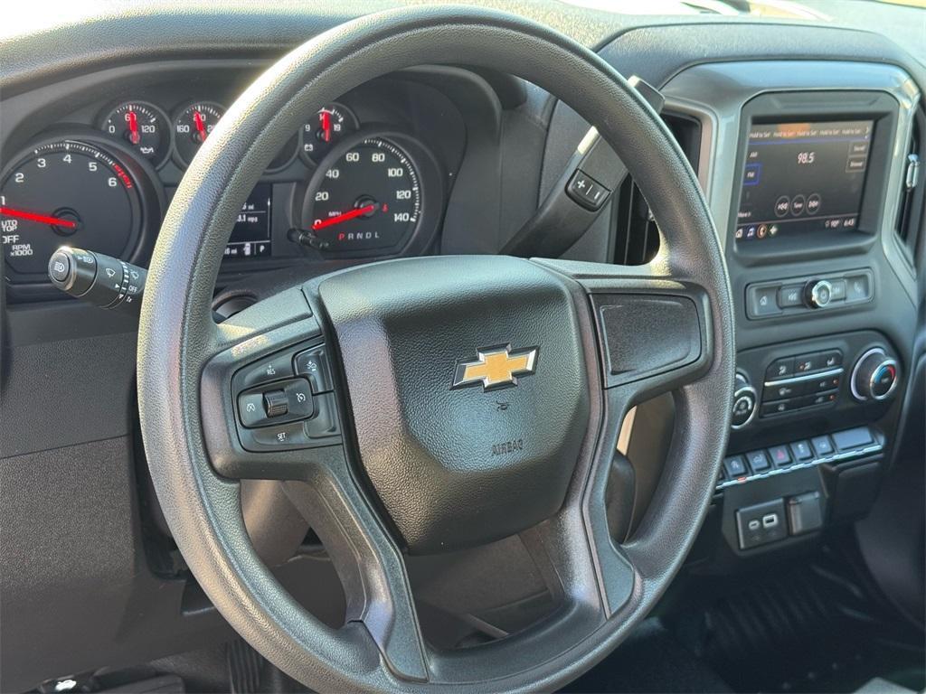 used 2024 Chevrolet Silverado 1500 car, priced at $31,950