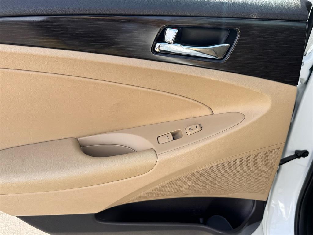 used 2013 Hyundai Sonata car, priced at $9,990