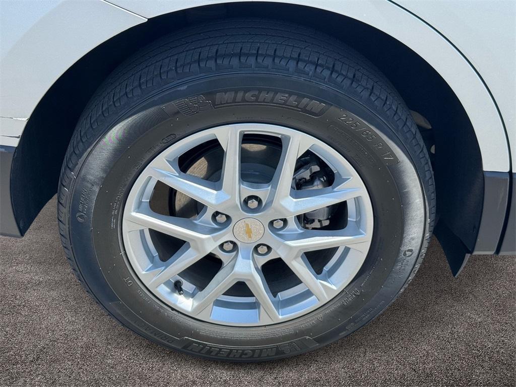 used 2022 Chevrolet Equinox car, priced at $21,500