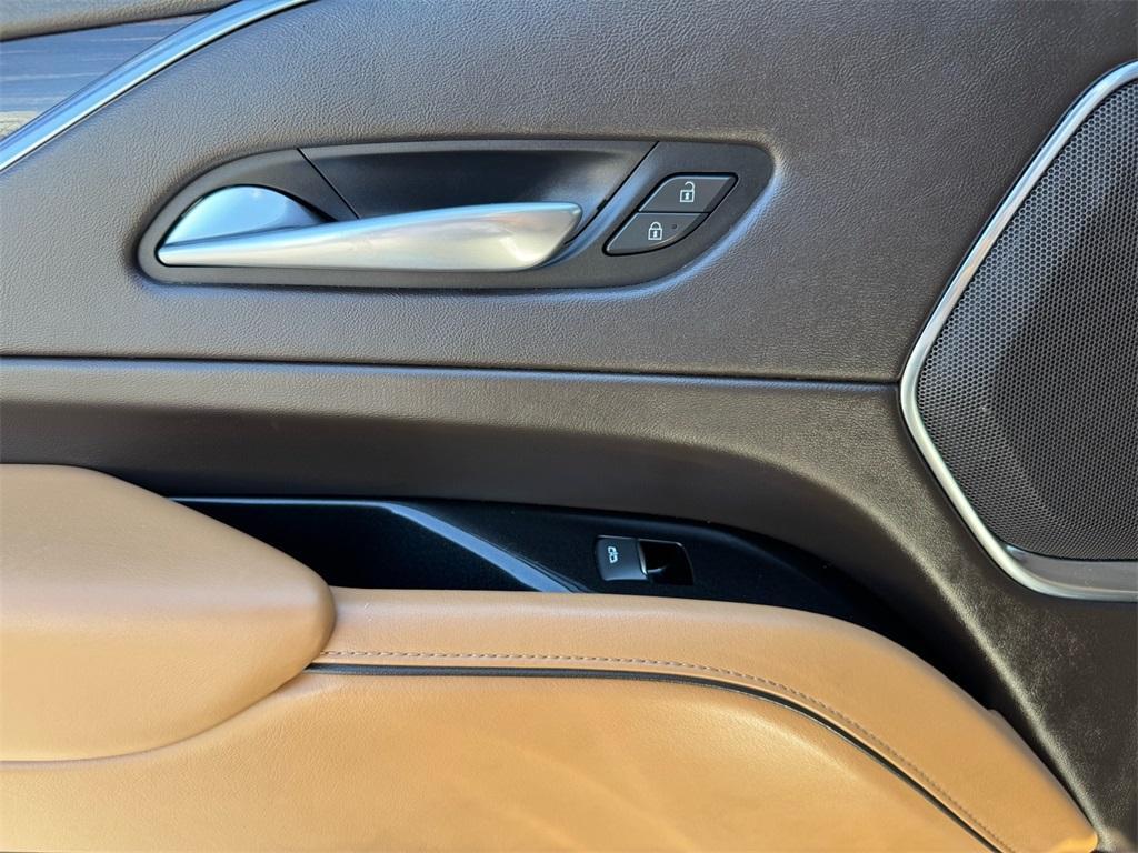 used 2021 Cadillac Escalade car, priced at $61,632