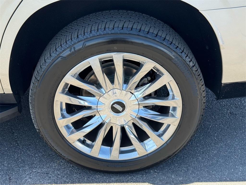 used 2021 Cadillac Escalade car, priced at $61,632