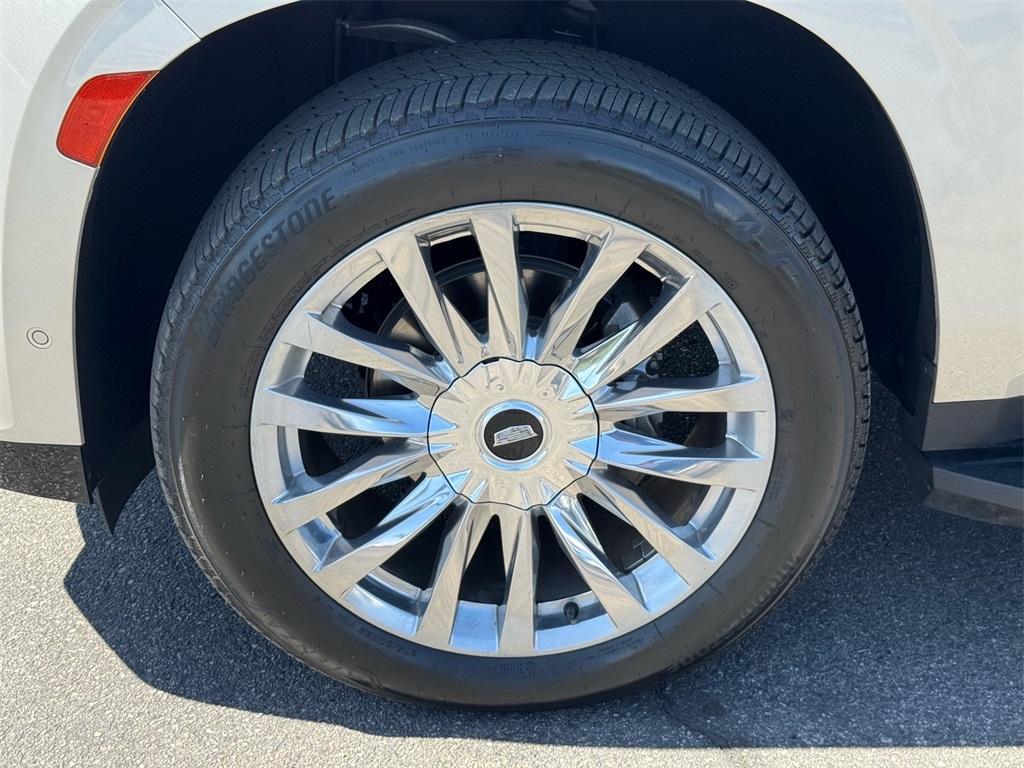 used 2021 Cadillac Escalade car, priced at $61,632