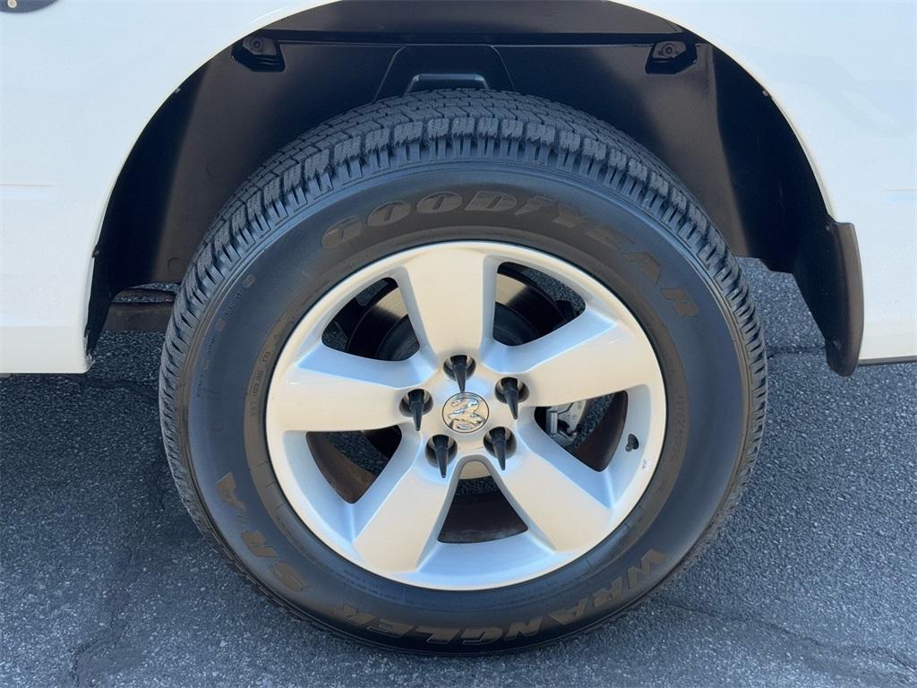 used 2021 Ram 1500 Classic car, priced at $33,990